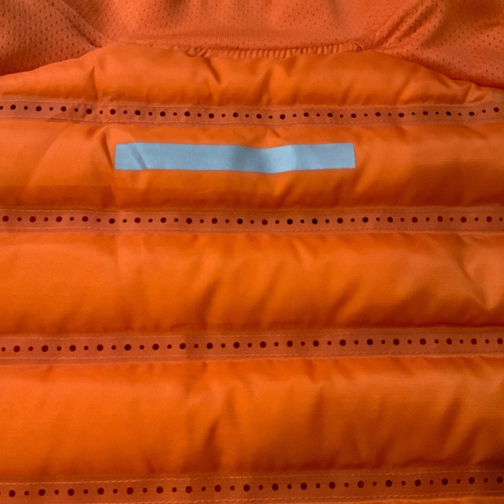 Nike Running Aeroloft 800 Orange Vest XL New Never Worn Without Tags - Picture 8 of 9